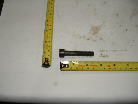 21520977 SCREW