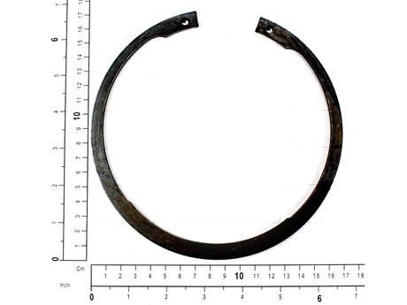 34268299 RETAINING RING