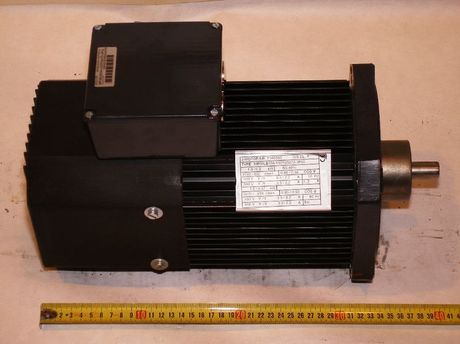 52273185 MOTOR; TRAVELLING MOTOR