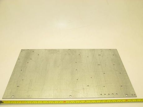 52411444 MOUNTING PLATE