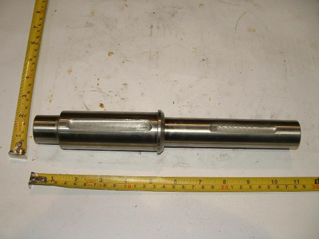 52902456 AXLE