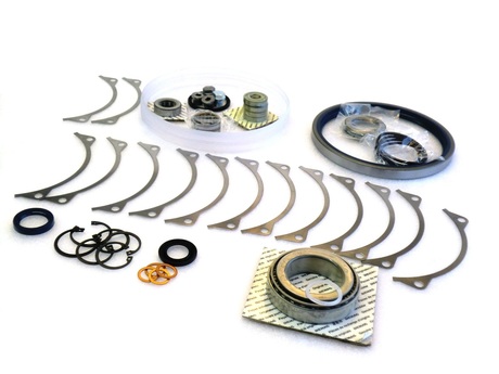 63092033 BEARING AND SEALING SET