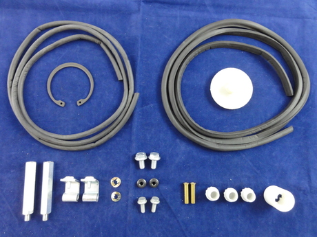 82309533 MOUNTING PARTS SET