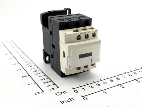 LC1D09D7 CONTACTOR