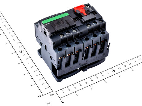 LC2D09P7 REVERSING CONTACTOR